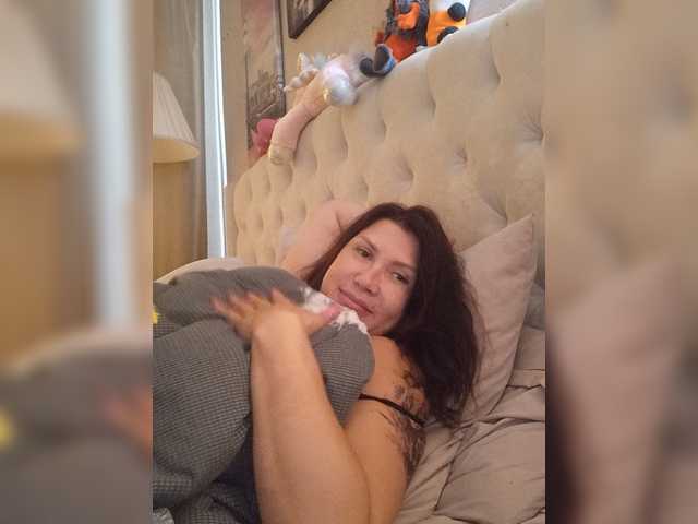RoxySexy live cam on BongaCams