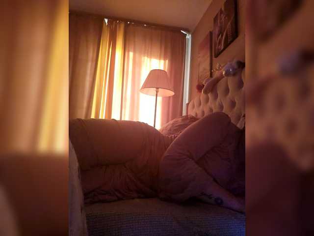 RoxySexy's BongaCams show and profile