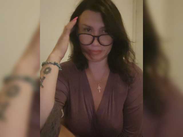 RoxySexy live cam on BongaCams