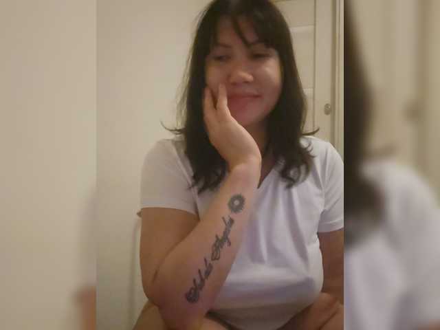 RoxySexy live cam on BongaCams