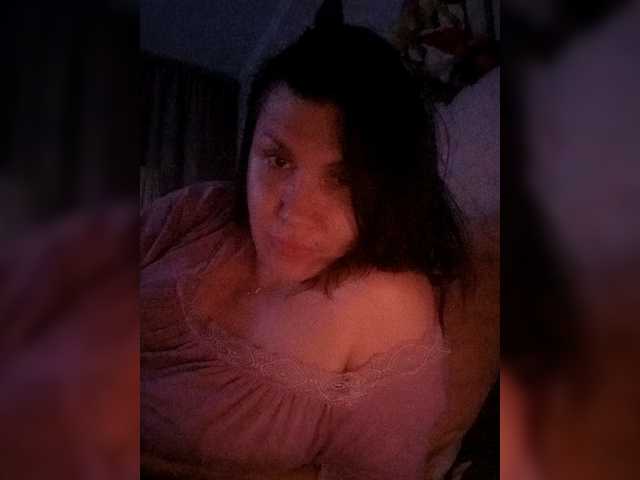 RoxySexy's BongaCams show and profile