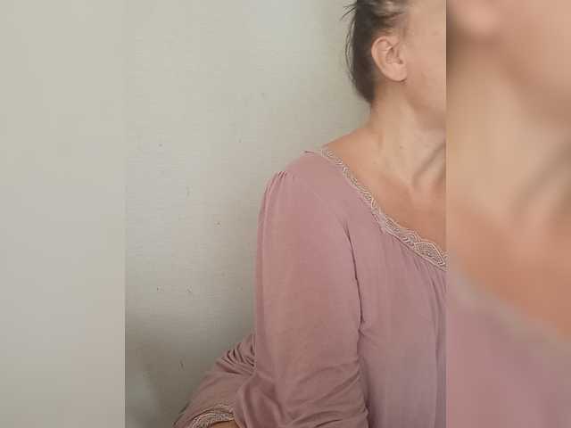 RoxySexy live cam on BongaCams