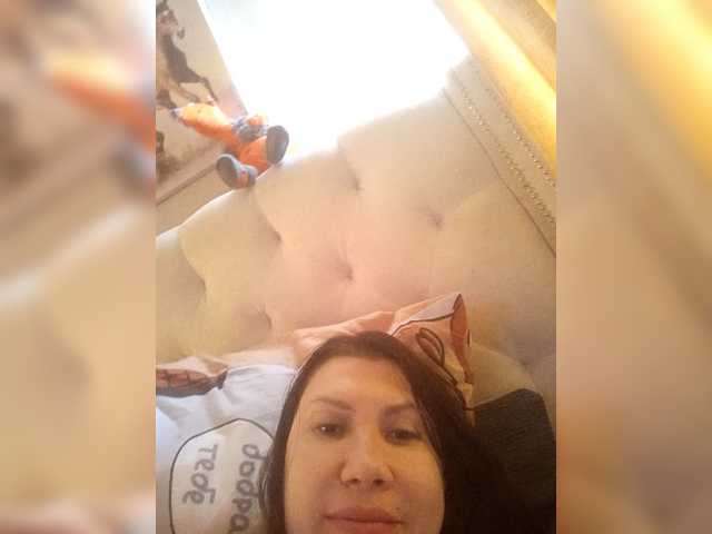 RoxySexy's BongaCams show and profile