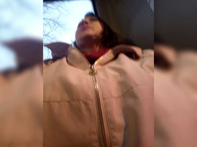 RoxySexy's BongaCams show and profile