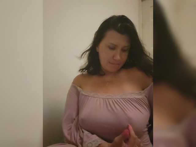 RoxySexy live cam on BongaCams