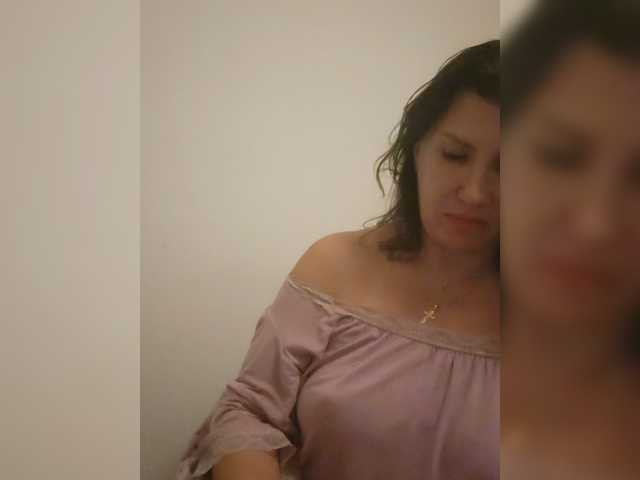 RoxySexy live cam on BongaCams