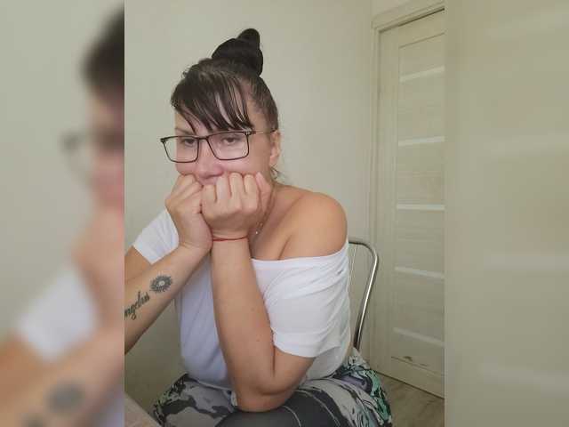 RoxySexy live cam on BongaCams
