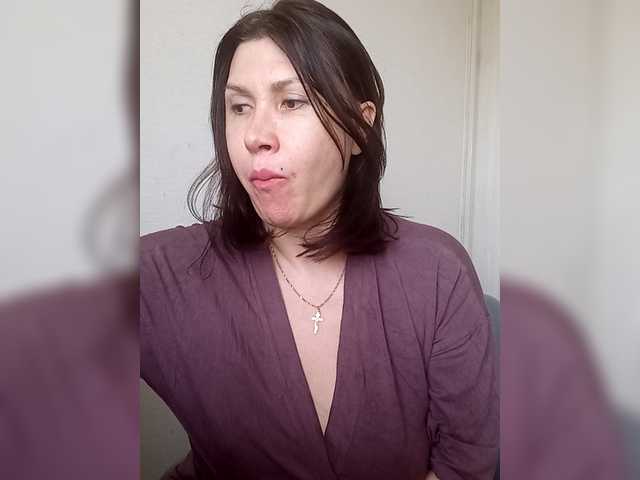 RoxySexy's BongaCams show and profile