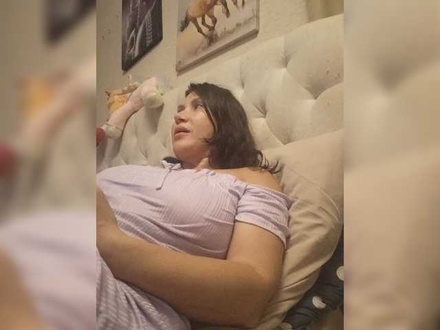 RoxySexy live cam on BongaCams