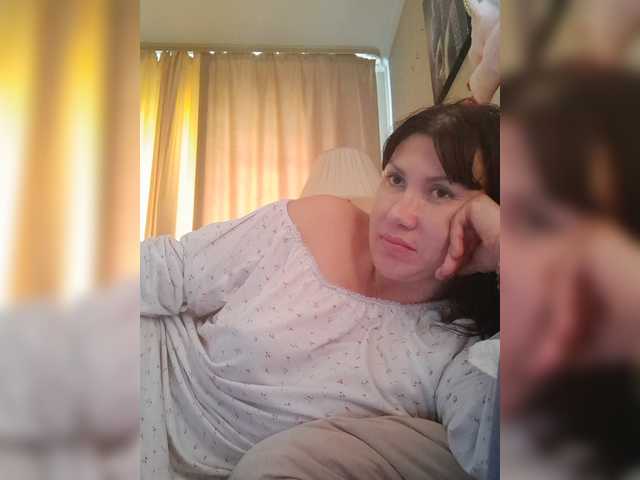RoxySexy live cam on BongaCams