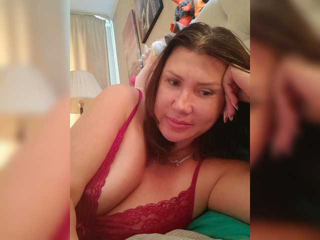 RoxySexy live cam on BongaCams
