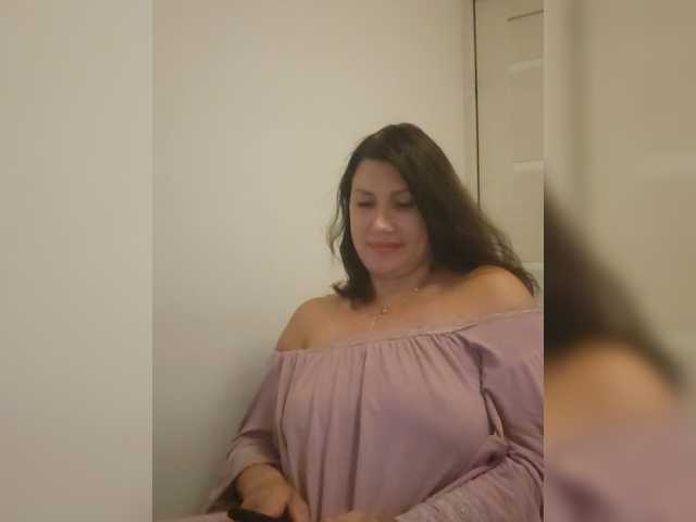 RoxySexy live cam on BongaCams