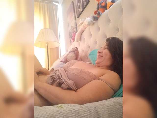 RoxySexy live cam on BongaCams