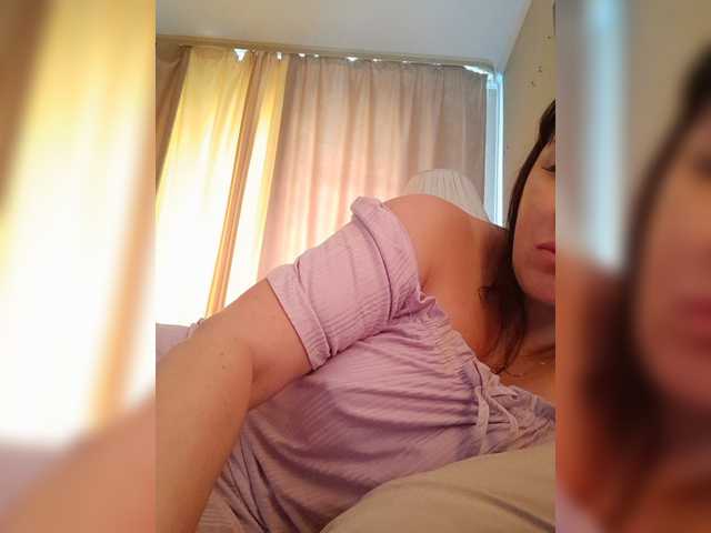 RoxySexy live cam on BongaCams