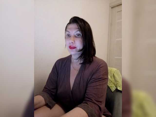 RoxySexy's BongaCams show and profile
