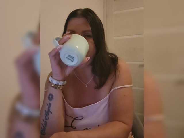 RoxySexy live cam on BongaCams