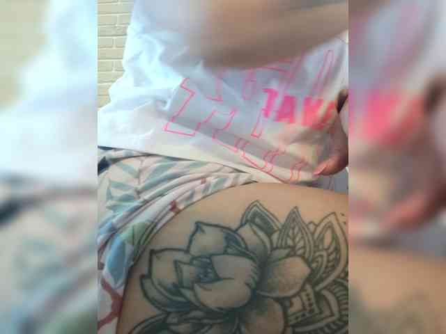 RoxySexy webcam
