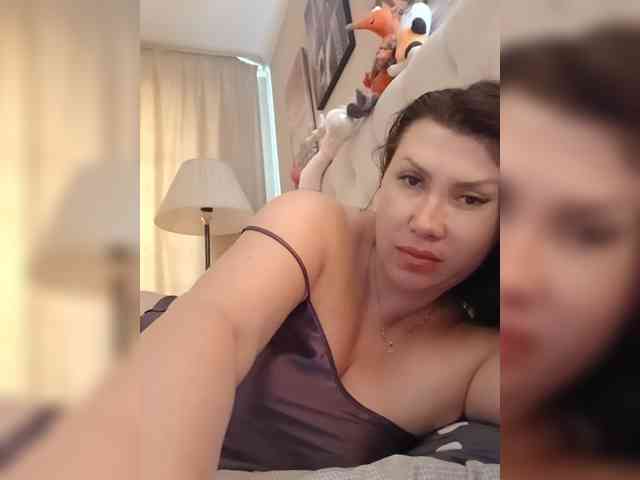 RoxySexy webcam