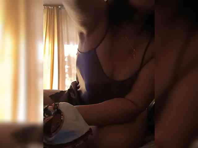 RoxySexy webcam