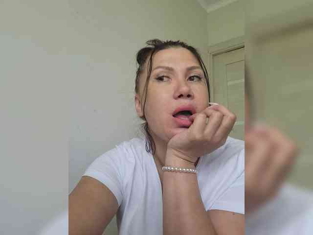 RoxySexy Live Webcam on BongaCams