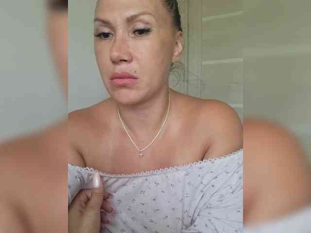 RoxySexy webcam
