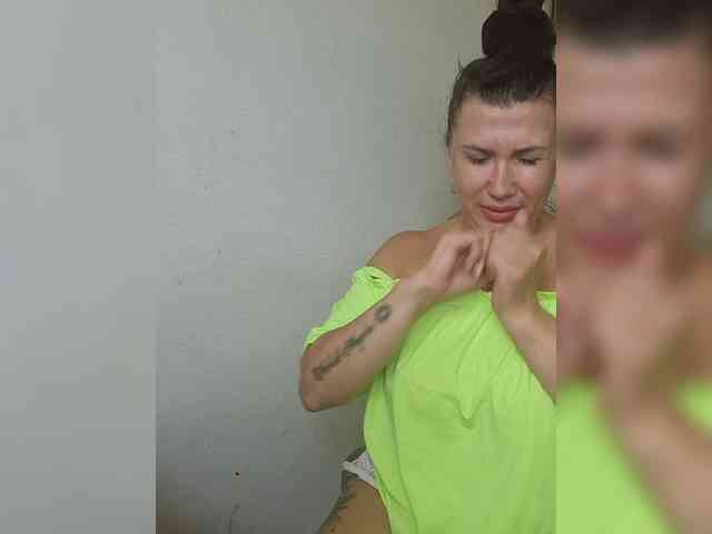 RoxySexy webcam