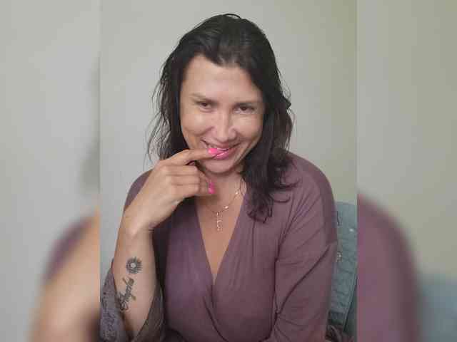 Model: RoxySexy