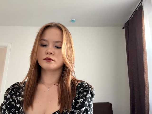 SadieNedry live cam on BongaCams