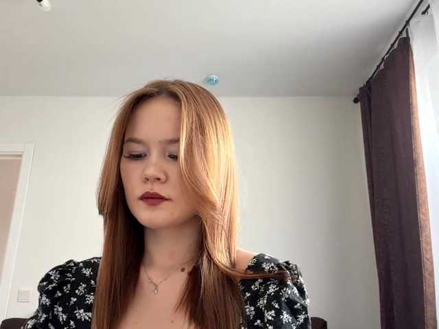 SadieNedry live cam on BongaCams