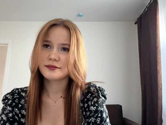 SadieNedry live cam on BongaCams