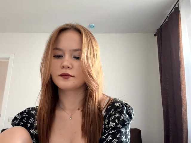 SadieNedry live cam on BongaCams