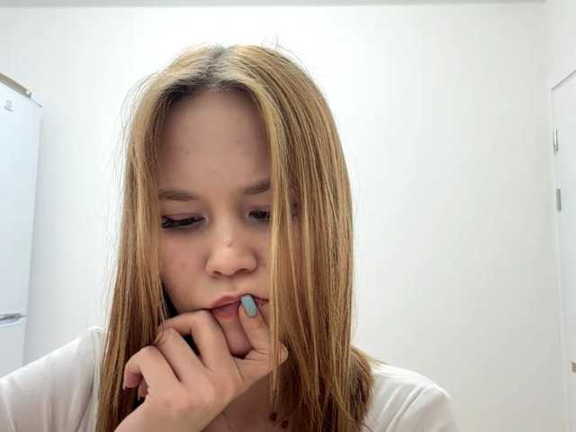 SadieNedry live cam on BongaCams