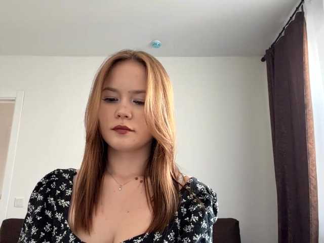 SadieNedry live cam on BongaCams