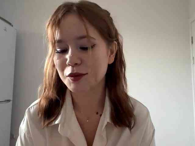SadieNedry webcam