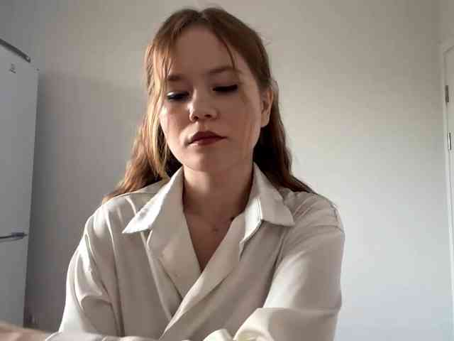 SadieNedry webcam