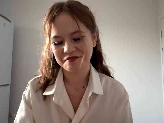 SadieNedry webcam