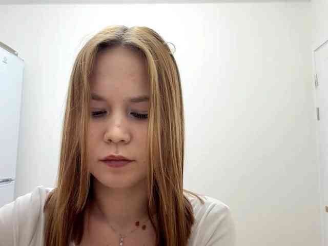 Model: SadieNedry