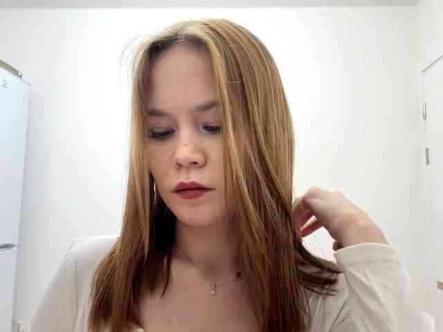 SadieNedry webcam