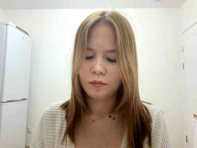 SadieNedry webcam