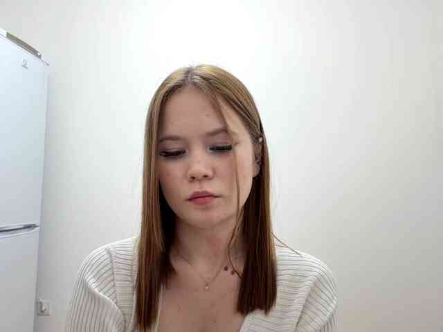 Model: SadieNedry
