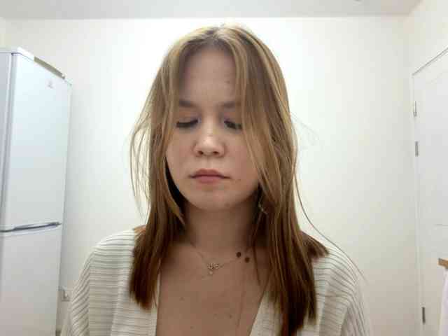 SadieNedry webcam