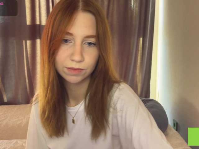 TastyVeni live cam on BongaCams