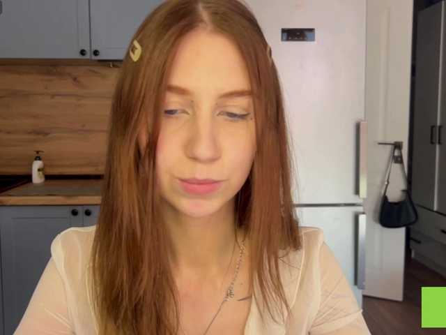 TastyVeni live cam on BongaCams