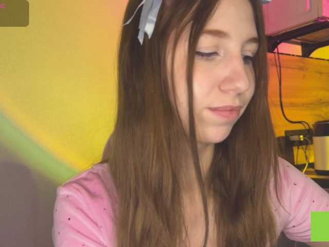 TastyVeni live cam on BongaCams