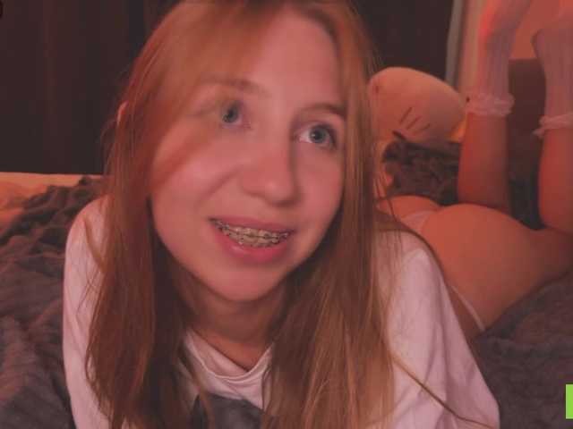 TastyVeni live cam on BongaCams
