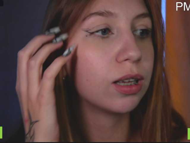 TastyVeni live cam on BongaCams