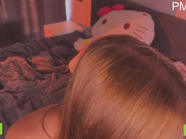 TastyVeni live cam on BongaCams