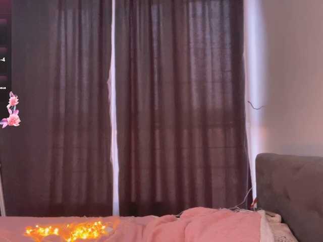 TastyVeni webcam model