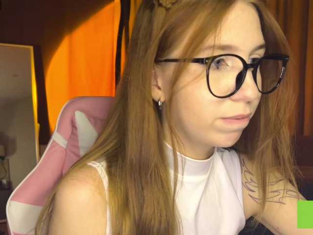TastyVeni live cam