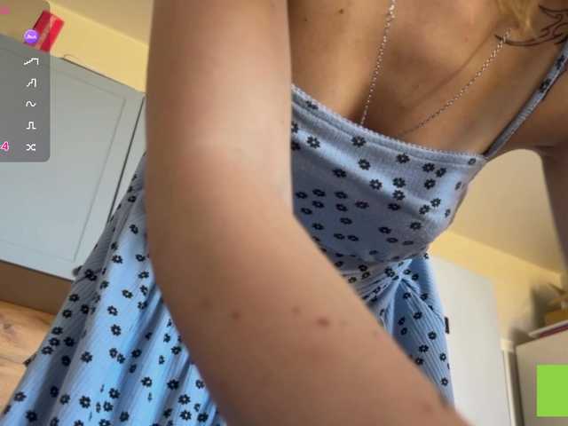tastyveni live sex show
